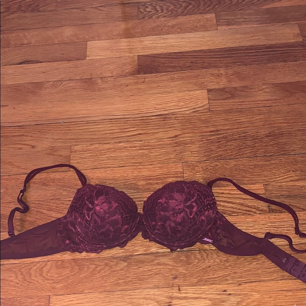 pink bra with lace